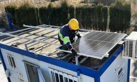 plaques fotovoltaiques a la deixalleria de Vacarisses
