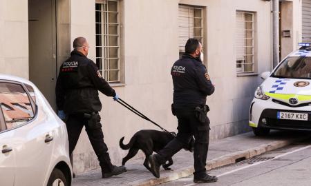 Redada antidroga a Sant Pere Nord Terrassa Policia Municipal i Mossos Lluís CLotet (1)