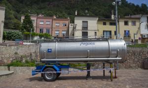 Restriccions d'aigua a Vacarisses per sequera Plaça Joan Bayà Alberto Tallón (7)