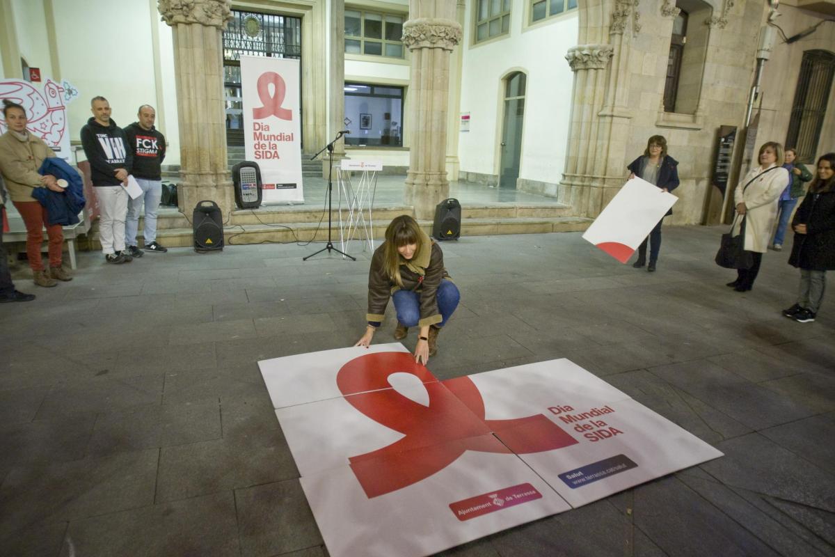 Dia Mundial de la SIDA a Terrassa Nebridi Aróztegui (4)